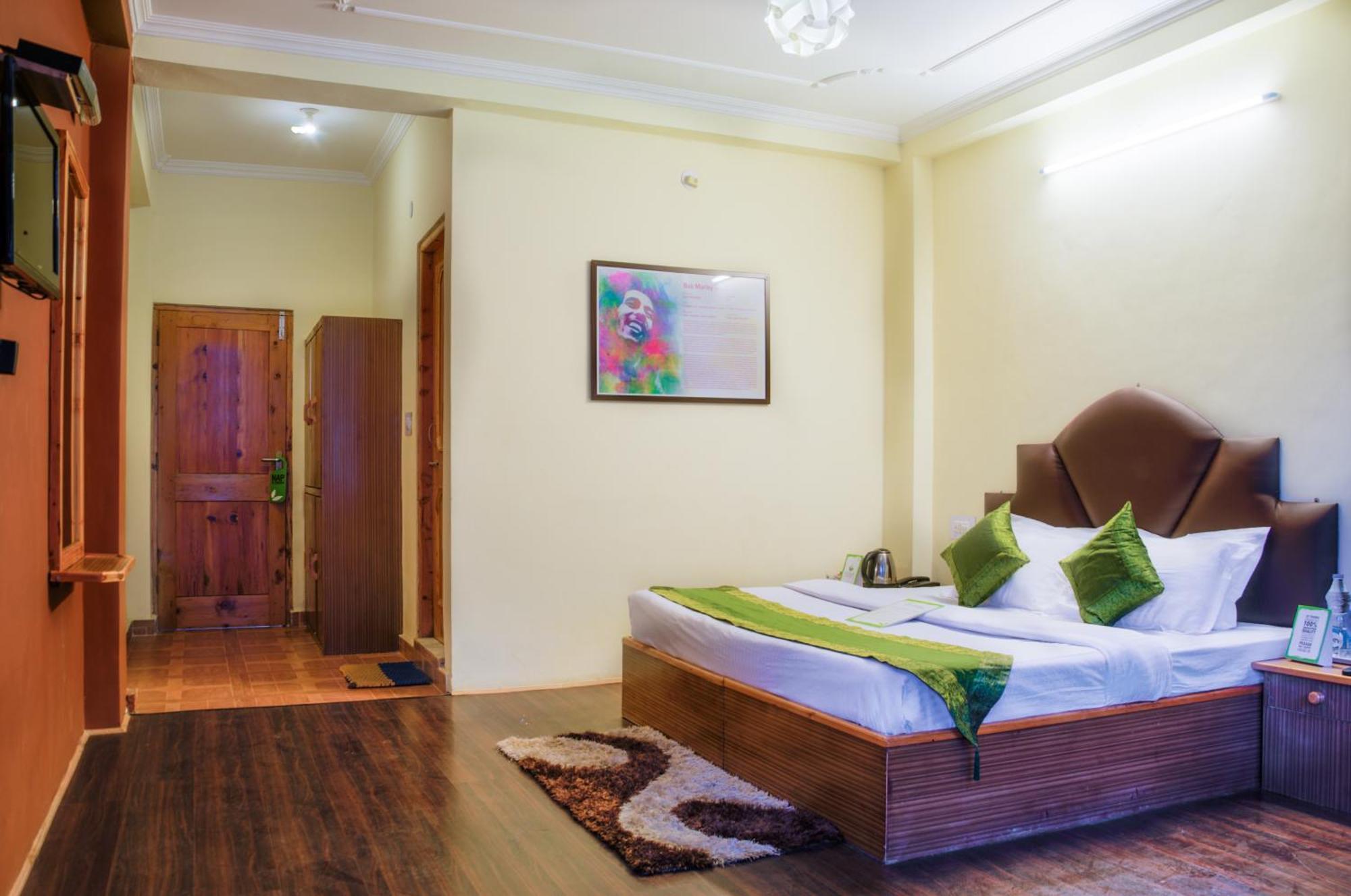 Hotel Treebo Trend Celebriti Manali Vashist Exterior foto