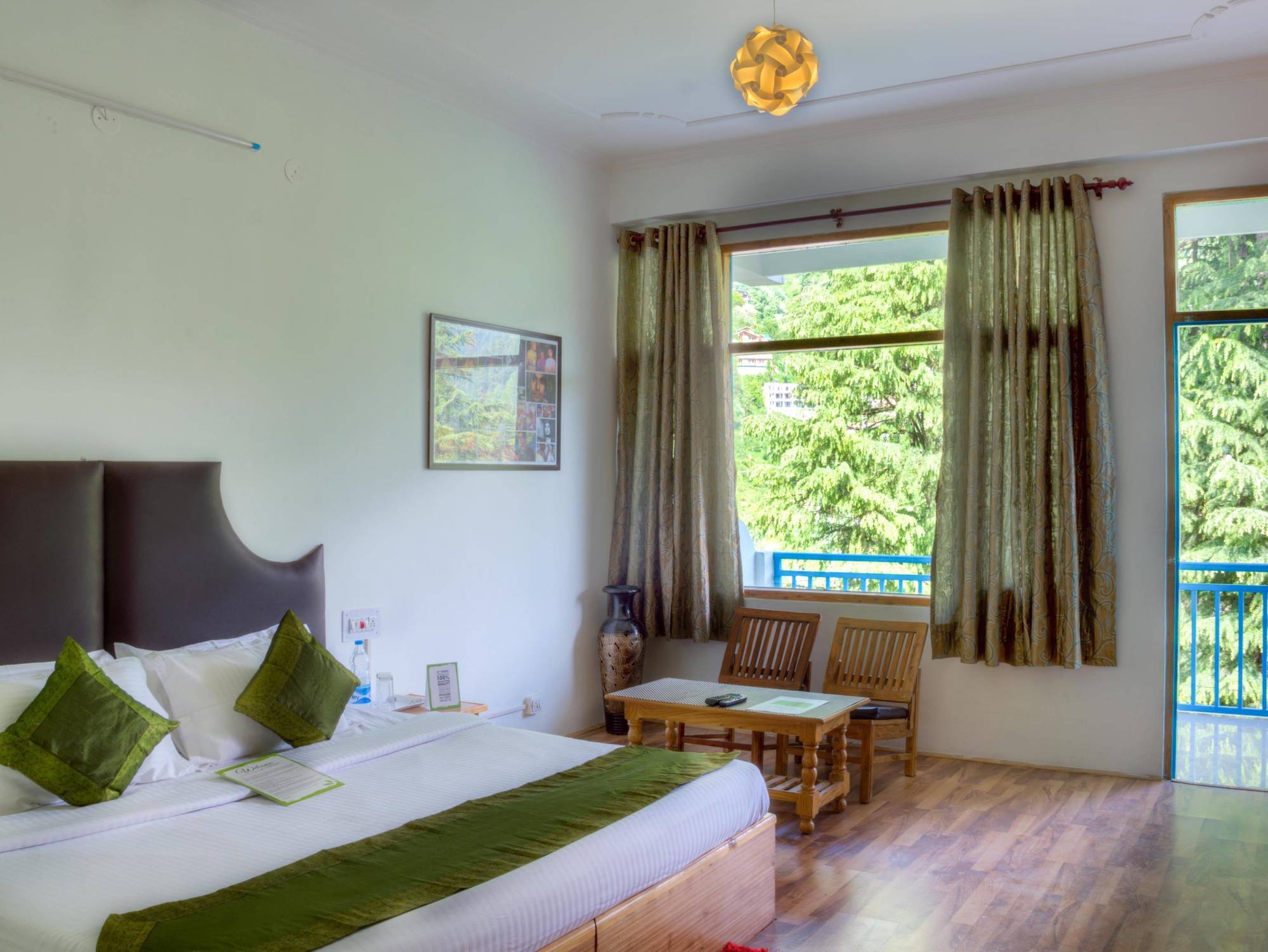Hotel Treebo Trend Celebriti Manali Vashist Exterior foto